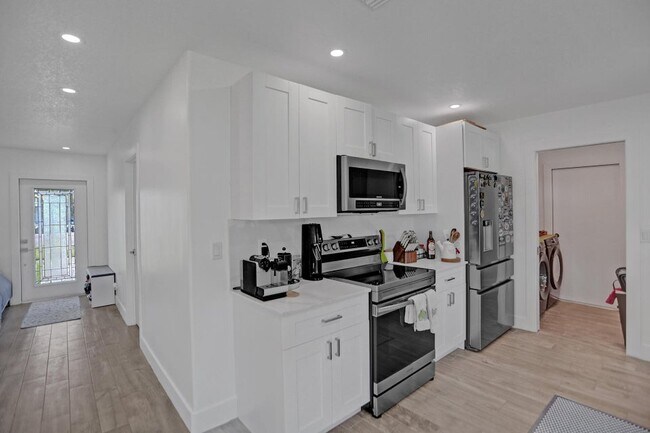 Foto del edificio - 1210 SW 10th Ter