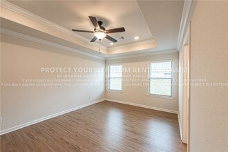 Building Photo - 142 N Broyles Ave