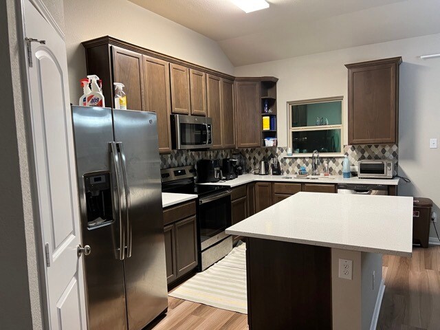 Cocina - 905 McCandles Rd