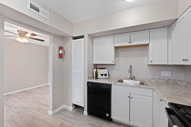 Interior Photo - Village Square Townhomes