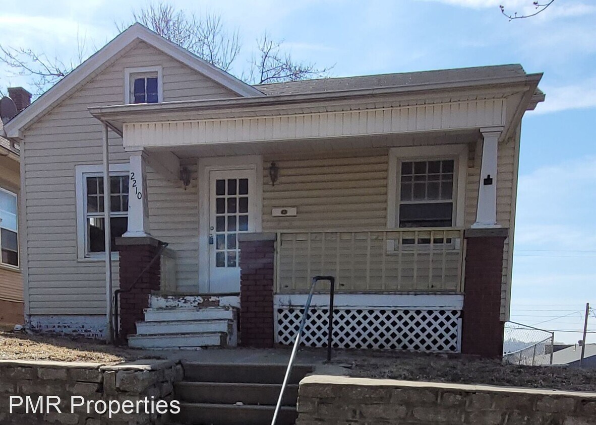 1 br, 1 bath House 2210 Edmond Street House Rental in Saint Joseph