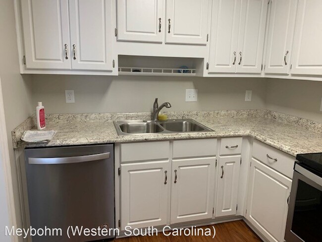 Building Photo - 2 br, 2 bath House - 18 Fowkewood Court