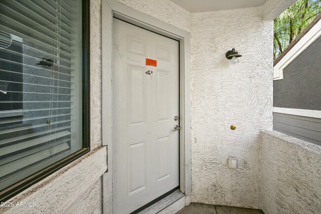Building Photo - 3065 N 67th Ave