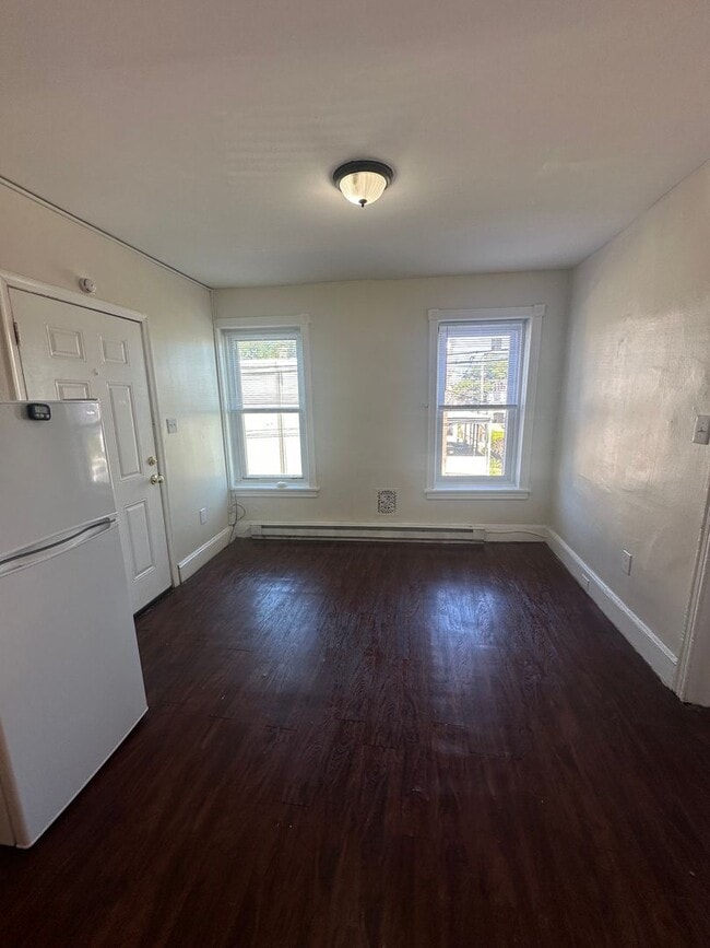 Photo - 218 Walnut st Apartment