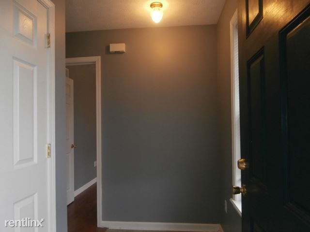 Foto del edificio - 5113 Whirlaway Ln