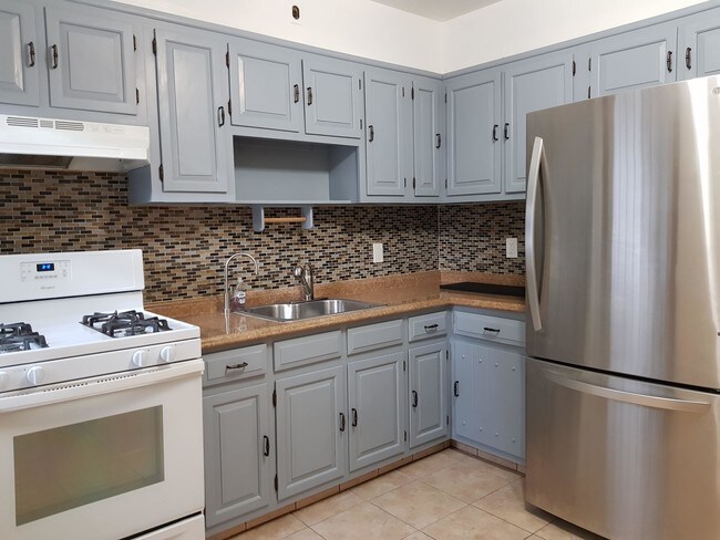 Foto del edificio - 645 38th St