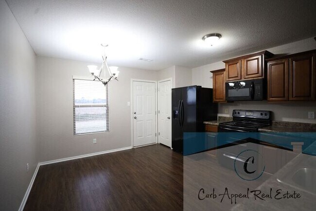 Foto del edificio - Beautiful 3 bed / 2 bath home - Nettleton!!