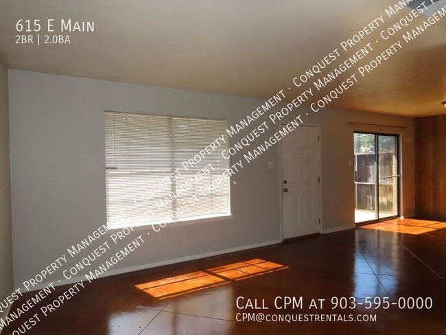 Building Photo - 615 E Main-