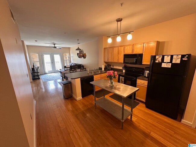 Foto del edificio - 2020 5th Ave S