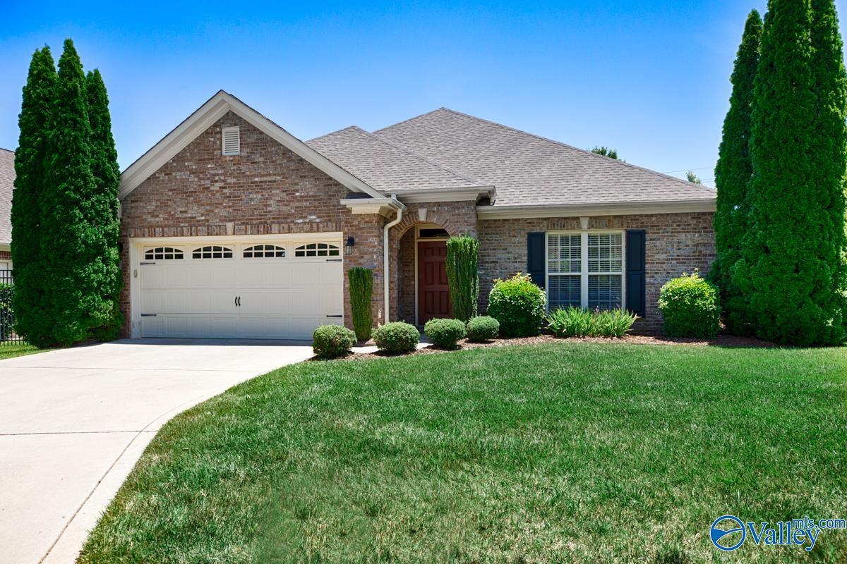 Foto principal - 98 Belmont Pl
