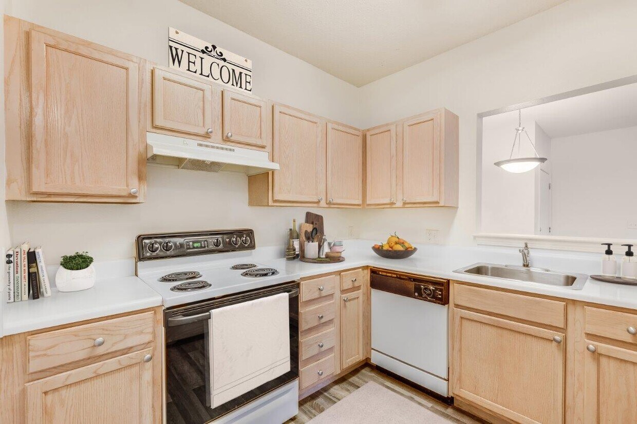 Cumberland Crossing Apartments in Cumberland, RI