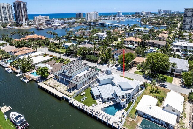 Building Photo - 2523 Castilla Isle
