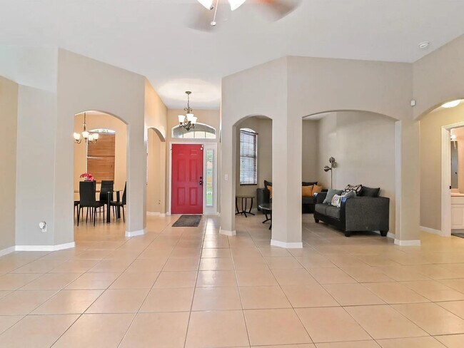 Foto del edificio - 602 SW McCall Rd
