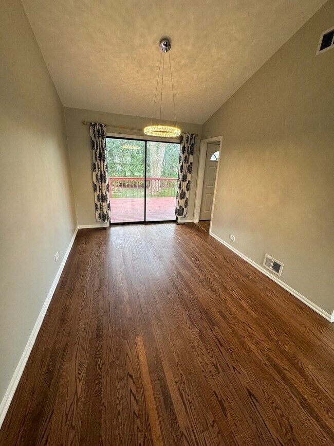 Foto del edificio - 20547 N Clarice Ave