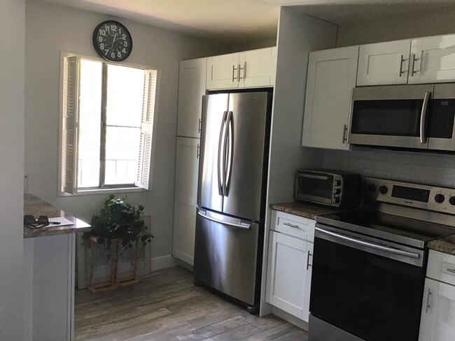 Building Photo - 4822 Esedra Ct