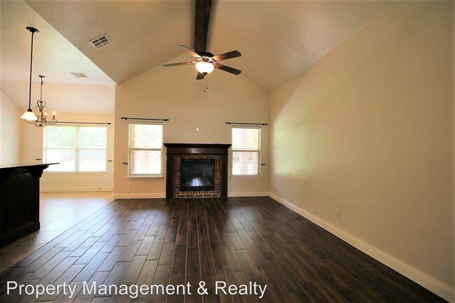 Building Photo - 4 br, 2 bath House - 15313 Cardinal Nest Dr