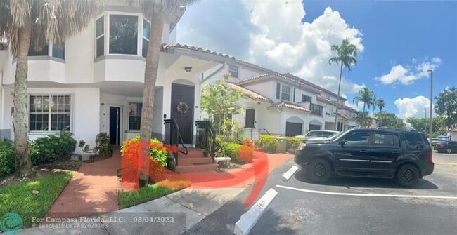 Building Photo - 725 SW 148th Ave