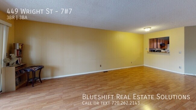 Foto del edificio - 449 Wright St