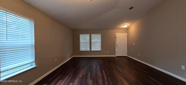 Building Photo - 2403 Brian Lakes Dr E