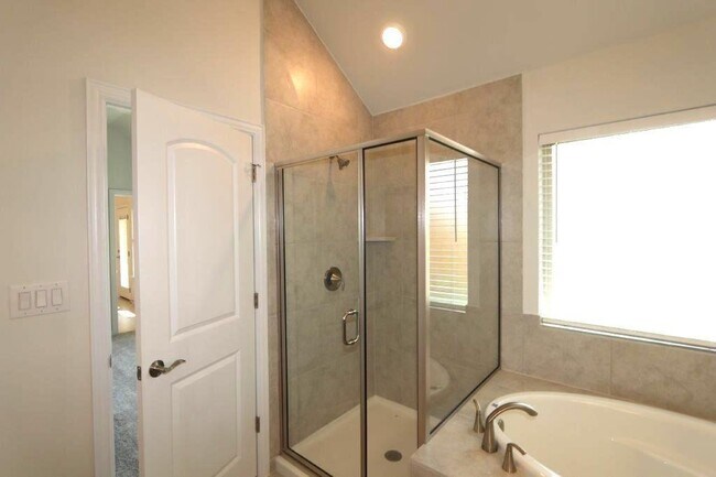 Building Photo - 2440 Roaring River Trail