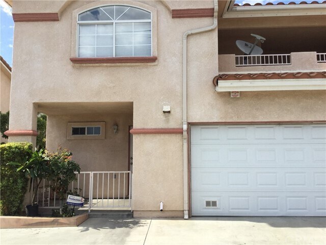 Foto del edificio - 828 N Citrus Dr