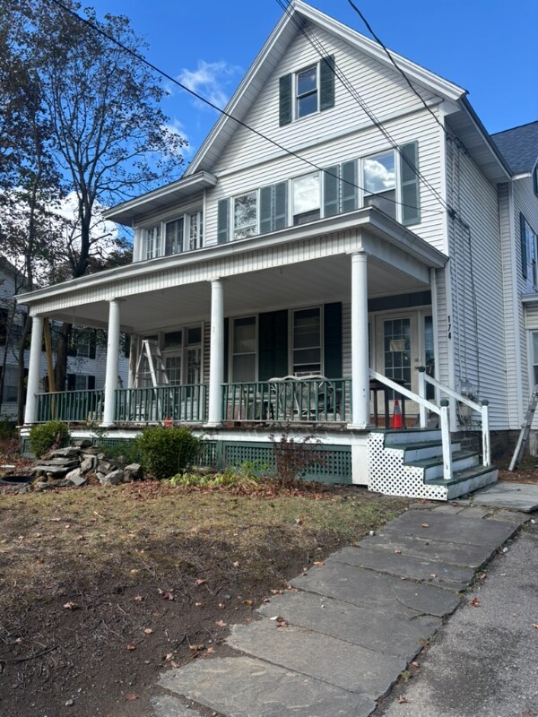 Foto del edificio - 174 Main St