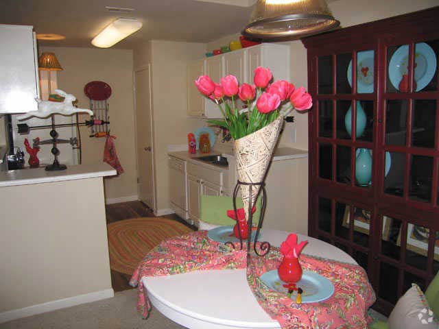 Dining Room - The Enclave at Bear Creek