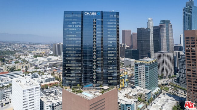 Building Photo - 1100 Wilshire Blvd