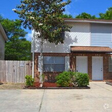 Building Photo - 154 Valencia Dr