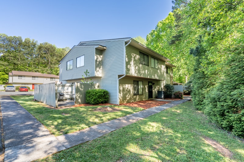 3776 Mulkey Cir SW, Marietta, GA 30008 Condo for Rent in Marietta, GA