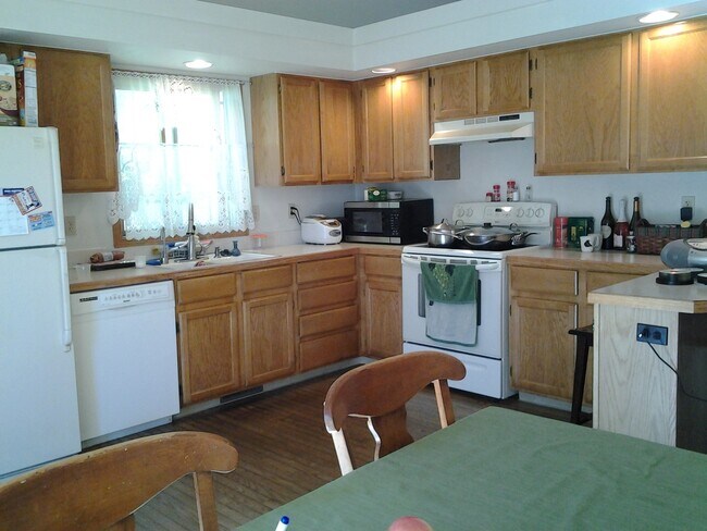 Foto del edificio - Wonderful Home Centrally Located