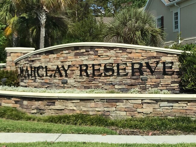 Foto del edificio - 629 Pinebranch Cir