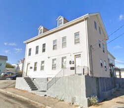 Building Photo - 13-15 Ceres St