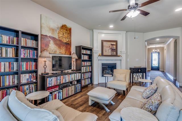 Foto del edificio - 3523 Charleston Dr