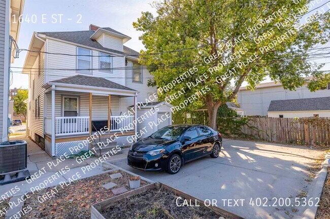 Foto del edificio - 1640 E ST-2