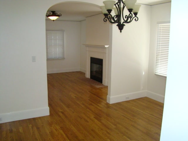 Living Room - 543 S Hudson Ave