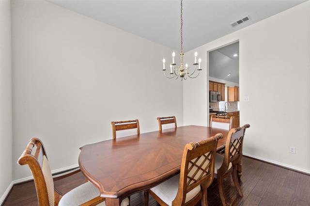 Building Photo - 3205 Hamlett Ln