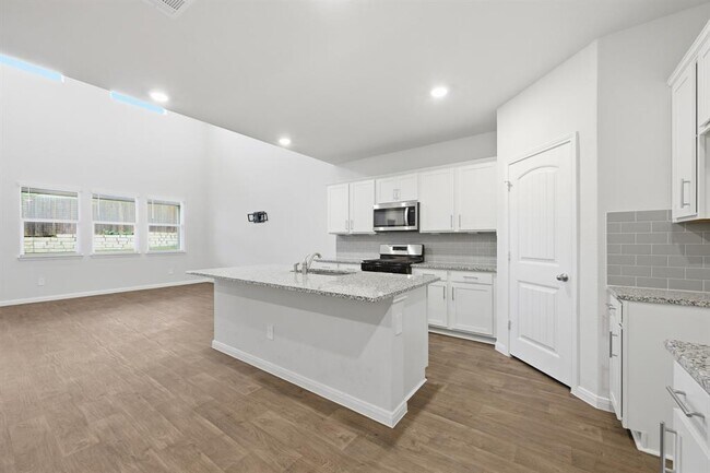 Building Photo - 129 Briggs Ln