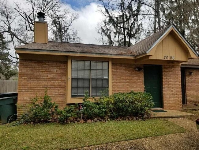 Photo - 2006 Gardenbrook Ln (Tallahassee, FL) Townhome