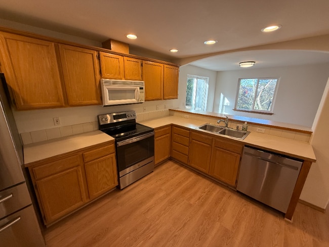 Building Photo - 1827 147th Pl SW