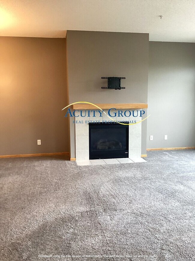 Foto del edificio - 3BR, 3BA End-Unit Townhome in Ramsey