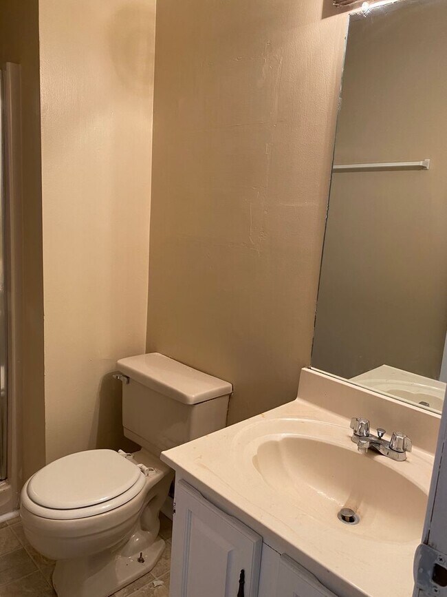 Photo - 1909 S Milledge Ave Apartment