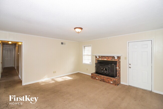 Building Photo - 6099 Whisper Valley Dr