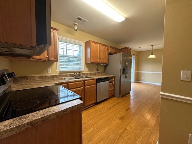 Foto del edificio - 5617 Sycamore Glen Rd