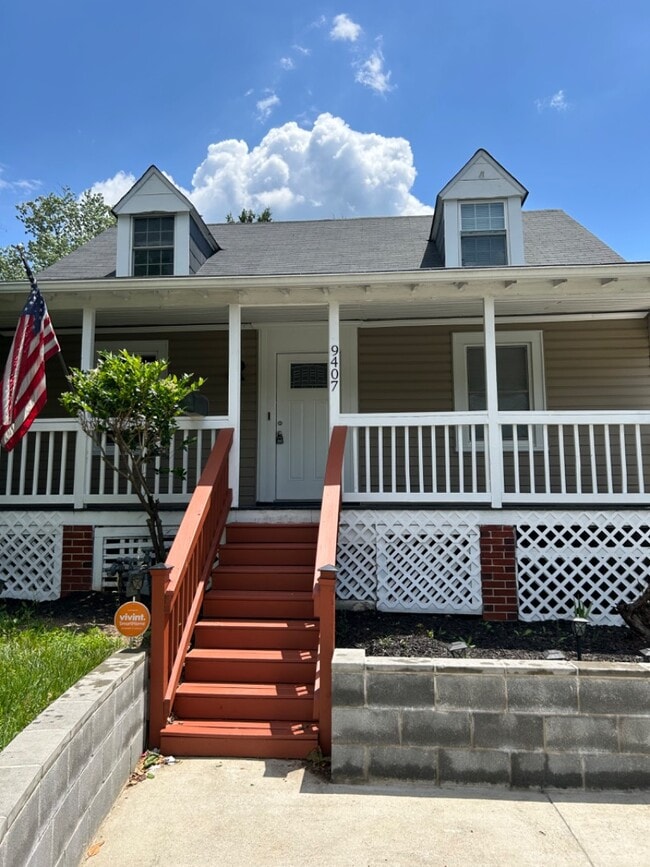 Building Photo - 9407 Colesville Rd