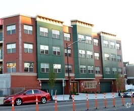 Building Photo - 2507 John F. Kennedy Blvd