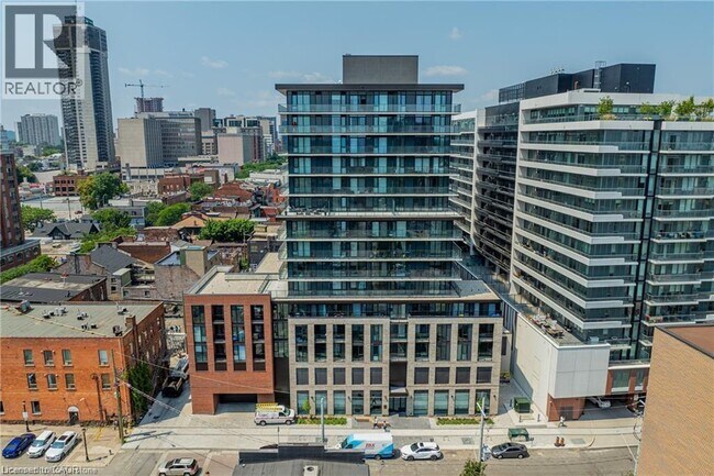 Photo du bâtiment - 1 Jarvis St