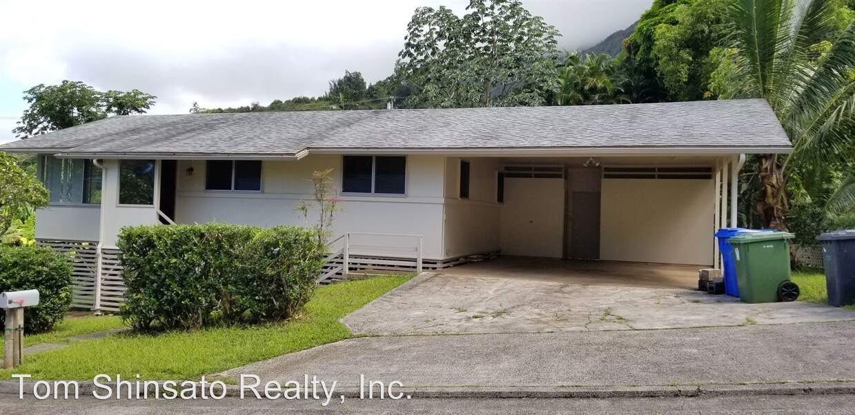 Building Photo - 3 br, 1.5 bath House - 47-529 Nenehiwa Place