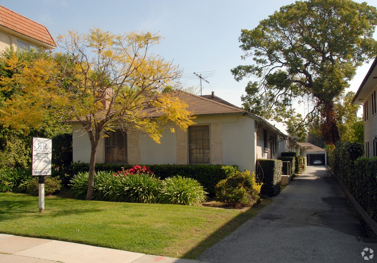Primary Photo - 530 S El Molino Ave
