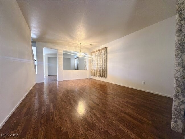 Foto del edificio - 7611 Avila Beach Ave